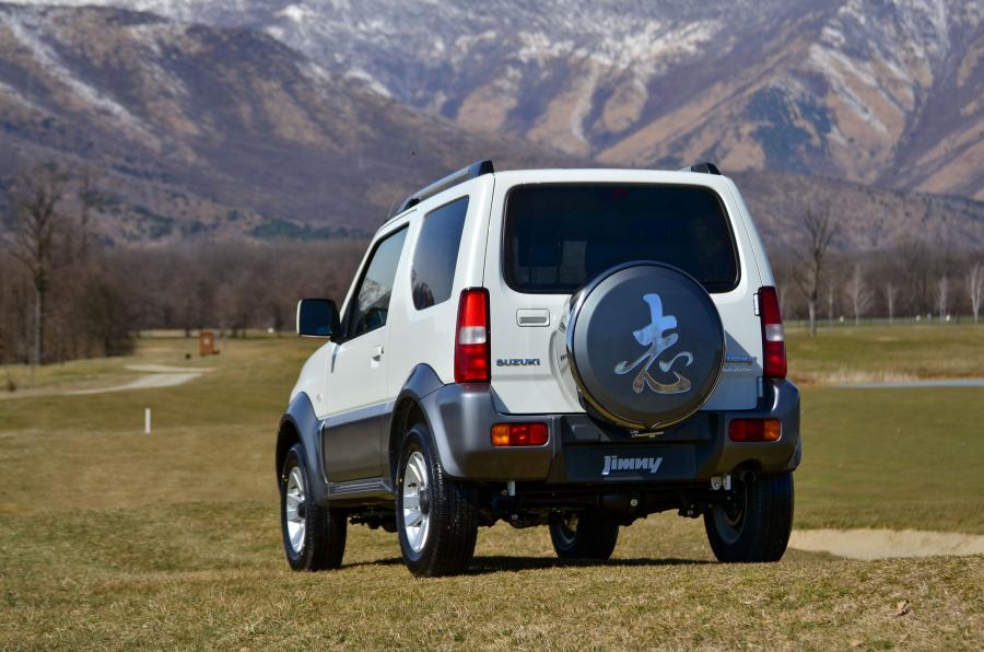  Suzuki Jimny Ambition 2015 года  (фото 17 из 17)